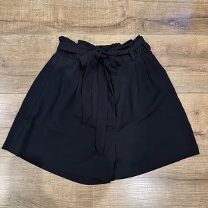 H&M Paper Bag Waist Black Shorts